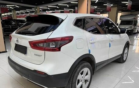 Nissan Qashqai, 2021 год, 1 600 000 рублей, 6 фотография