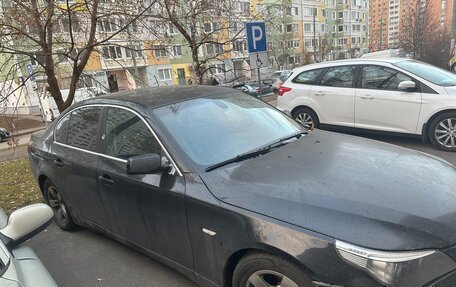 BMW 5 серия, 2003 год, 850 000 рублей, 13 фотография