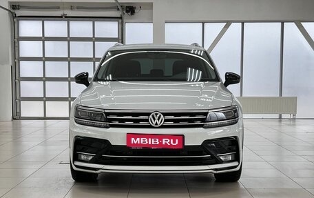 Volkswagen Tiguan II, 2018 год, 3 180 000 рублей, 5 фотография