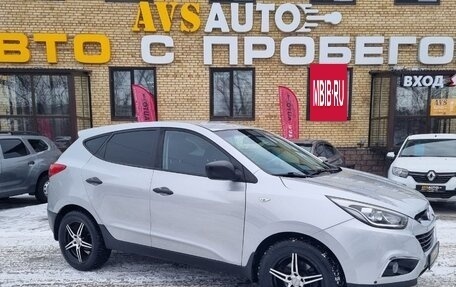 Hyundai ix35 I рестайлинг, 2014 год, 1 400 000 рублей, 2 фотография