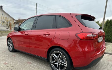 Mercedes-Benz B-Класс, 2019 год, 2 950 000 рублей, 8 фотография