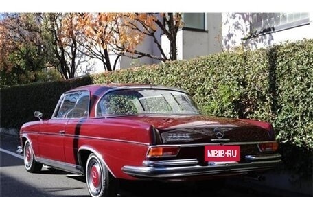 Mercedes-Benz W111, 1965 год, 9 400 000 рублей, 5 фотография