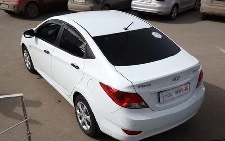 Hyundai Solaris II рестайлинг, 2014 год, 1 100 000 рублей, 5 фотография