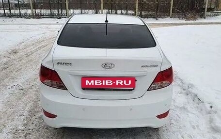 Hyundai Solaris II рестайлинг, 2014 год, 1 100 000 рублей, 12 фотография