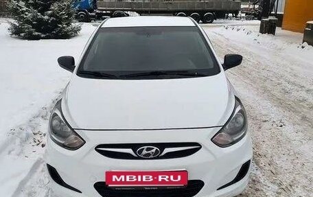 Hyundai Solaris II рестайлинг, 2014 год, 1 100 000 рублей, 8 фотография