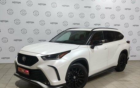 Toyota Highlander, 2023 год, 7 900 000 рублей, 3 фотография