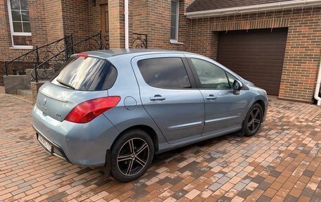 Peugeot 308 II, 2011 год, 719 000 рублей, 3 фотография