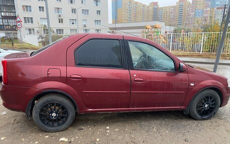 Renault Logan I, 2011 год, 555 000 рублей, 2 фотография