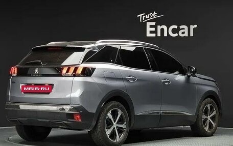 Peugeot 3008 II, 2021 год, 2 375 000 рублей, 2 фотография