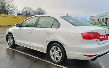 Volkswagen Jetta VI, 2014 год, 1 000 000 рублей, 5 фотография