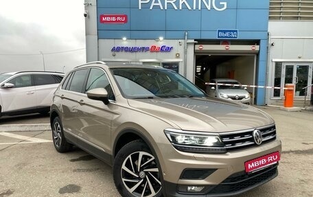 Volkswagen Tiguan II, 2018 год, 2 749 000 рублей, 6 фотография