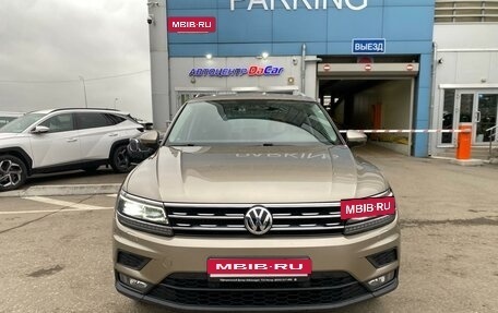 Volkswagen Tiguan II, 2018 год, 2 749 000 рублей, 7 фотография