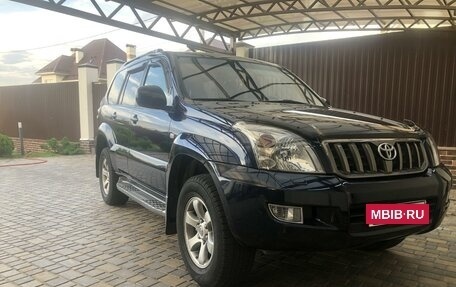 Toyota Land Cruiser Prado 120 рестайлинг, 2007 год, 2 190 000 рублей, 5 фотография