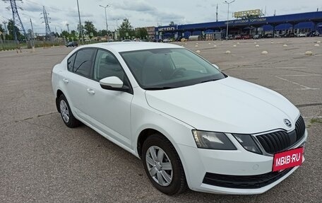 Skoda Octavia, 2017 год, 879 000 рублей, 6 фотография