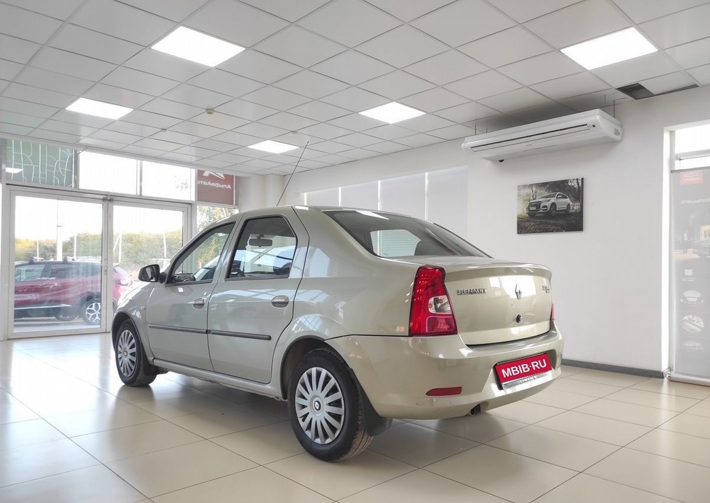 Renault Logan, 2013 год, 660 020 рублей, 2 фотография