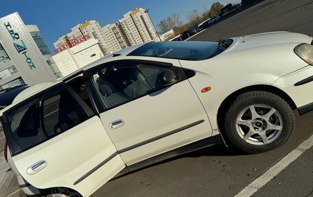 Nissan Tino, 2001 год, 450 000 рублей, 8 фотография