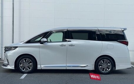 Toyota Alphard, 2023 год, 8 460 000 рублей, 4 фотография