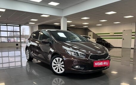 KIA cee'd III, 2012 год, 1 045 000 рублей, 5 фотография