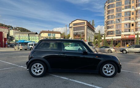 MINI Hatch, 2004 год, 750 000 рублей, 4 фотография