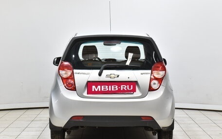 Chevrolet Spark III, 2013 год, 654 000 рублей, 4 фотография