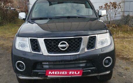 Nissan Pathfinder, 2011 год, 1 950 000 рублей, 3 фотография