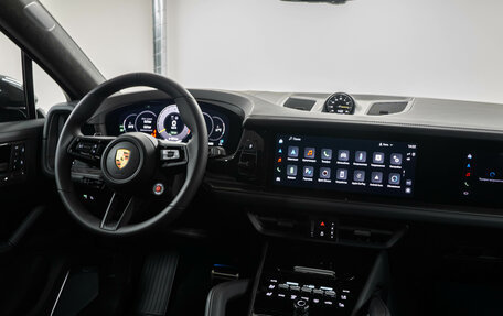 Porsche Cayenne III, 2024 год, 32 500 000 рублей, 10 фотография