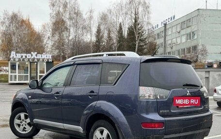 Mitsubishi Outlander III рестайлинг 3, 2007 год, 999 000 рублей, 4 фотография