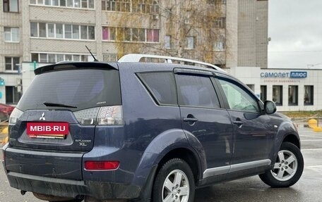 Mitsubishi Outlander III рестайлинг 3, 2007 год, 999 000 рублей, 5 фотография