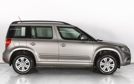 Skoda Yeti I рестайлинг, 2015 год, 1 499 000 рублей, 5 фотография