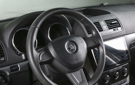 Skoda Yeti I рестайлинг, 2015 год, 1 499 000 рублей, 14 фотография