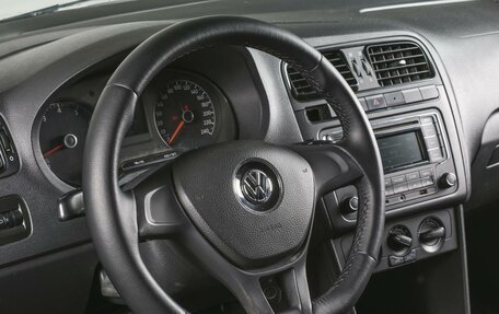 Volkswagen Polo VI (EU Market), 2015 год, 1 111 000 рублей, 15 фотография