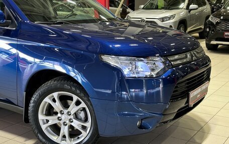 Mitsubishi Outlander III рестайлинг 3, 2013 год, 1 897 000 рублей, 10 фотография