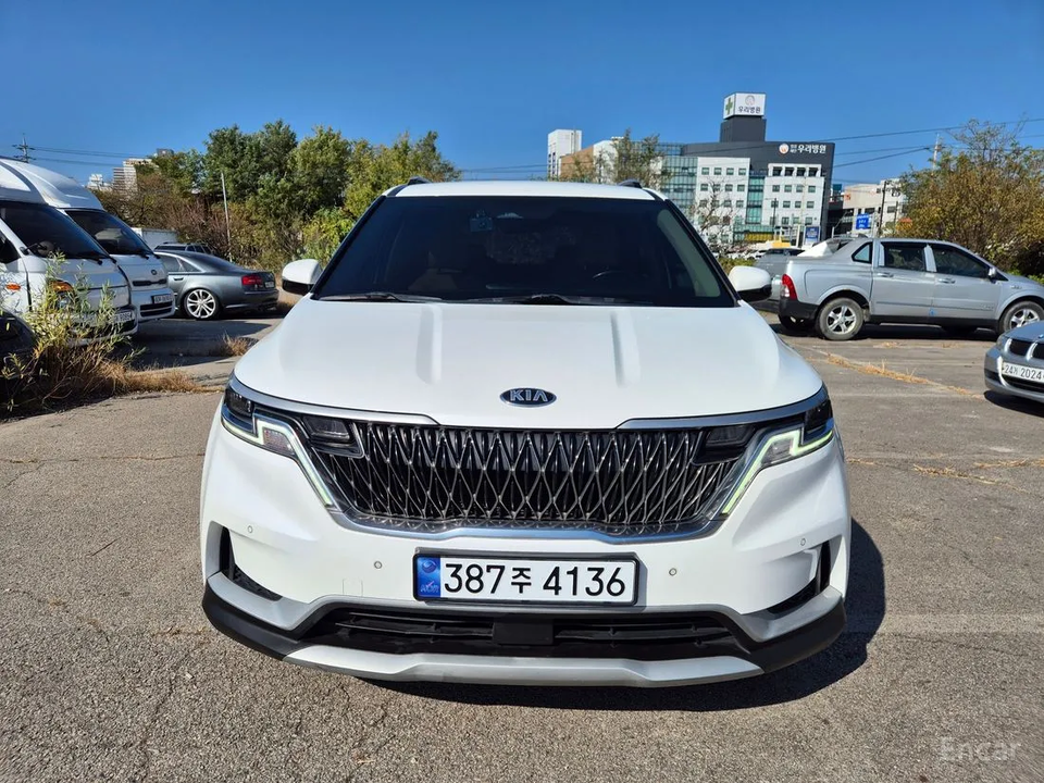 KIA Carnival III, 2020 год, 2 900 000 рублей, 2 фотография