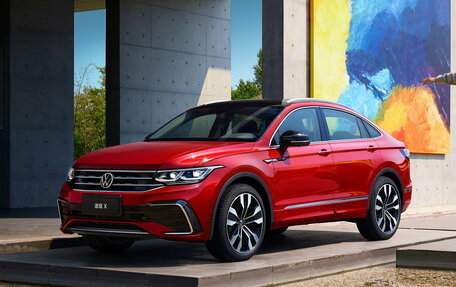 Volkswagen Tiguan II, 2023 год, 4 050 000 рублей, 1 фотография