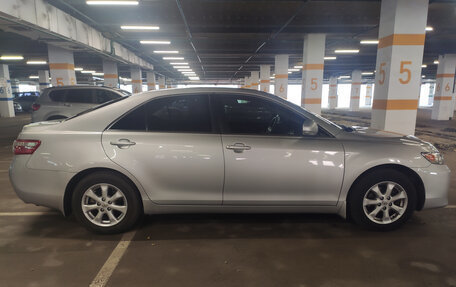 Toyota Camry, 2011 год, 1 530 000 рублей, 4 фотография