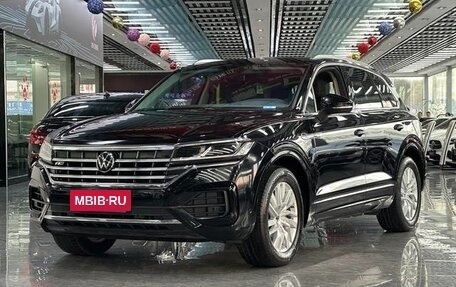 Volkswagen Touareg III, 2021 год, 4 800 000 рублей, 3 фотография