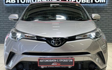 Toyota C-HR I рестайлинг, 2019 год, 2 147 000 рублей, 3 фотография