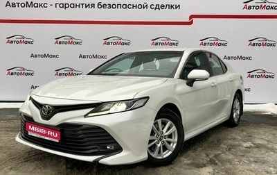 Toyota Camry, 2019 год, 2 740 000 рублей, 1 фотография