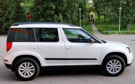 Skoda Yeti I рестайлинг, 2014 год, 1 170 000 рублей, 6 фотография