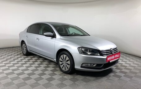 Volkswagen Passat B7, 2011 год, 1 050 000 рублей, 3 фотография