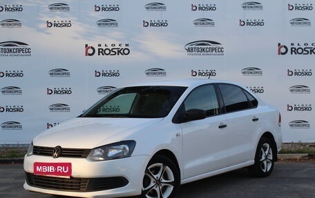 Volkswagen Polo VI (EU Market), 2013 год, 700 000 рублей, 1 фотография