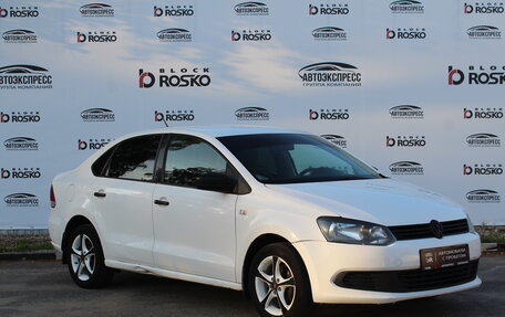 Volkswagen Polo VI (EU Market), 2013 год, 700 000 рублей, 3 фотография