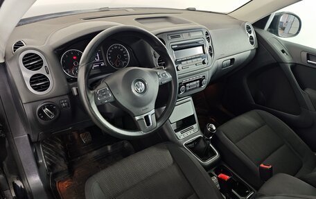 Volkswagen Tiguan I, 2011 год, 1 125 000 рублей, 13 фотография