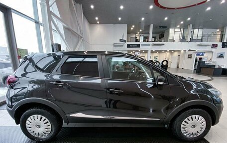 Renault Kaptur I рестайлинг, 2019 год, 1 745 000 рублей, 4 фотография