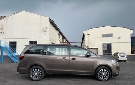 Buick GL8 III, 2021 год, 2 700 000 рублей, 15 фотография