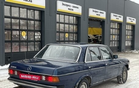 Mercedes-Benz W123, 1981 год, 315 000 рублей, 3 фотография