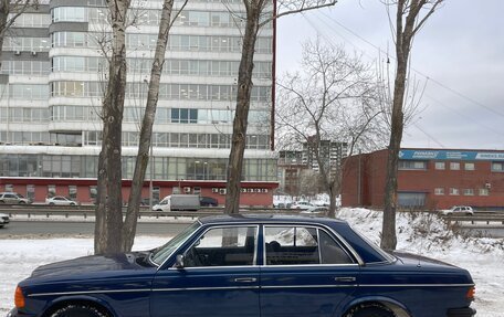 Mercedes-Benz W123, 1981 год, 315 000 рублей, 7 фотография