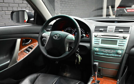 Toyota Camry, 2008 год, 1 300 000 рублей, 10 фотография