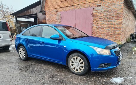 Chevrolet Cruze II, 2009 год, 650 000 рублей, 9 фотография