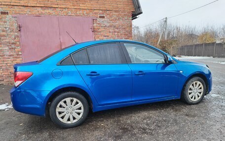 Chevrolet Cruze II, 2009 год, 650 000 рублей, 11 фотография